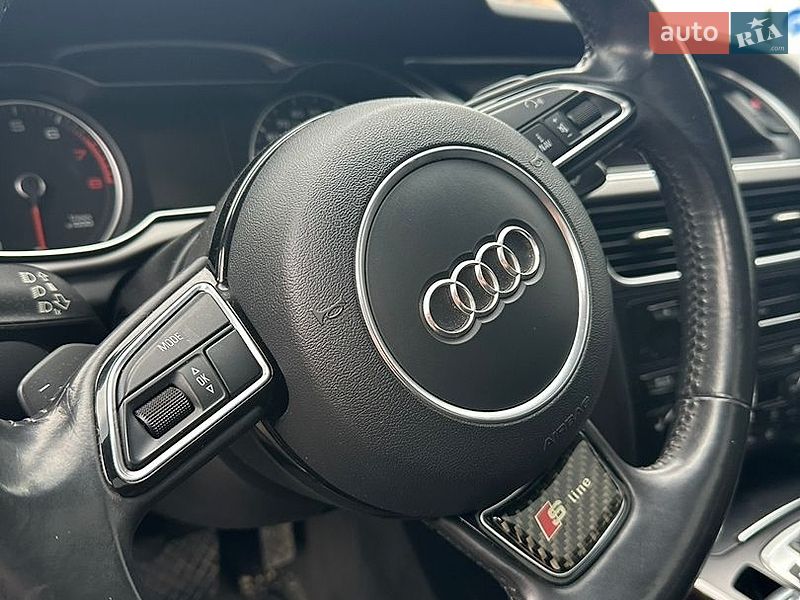 Седан Audi A4 2014 в Ирпене