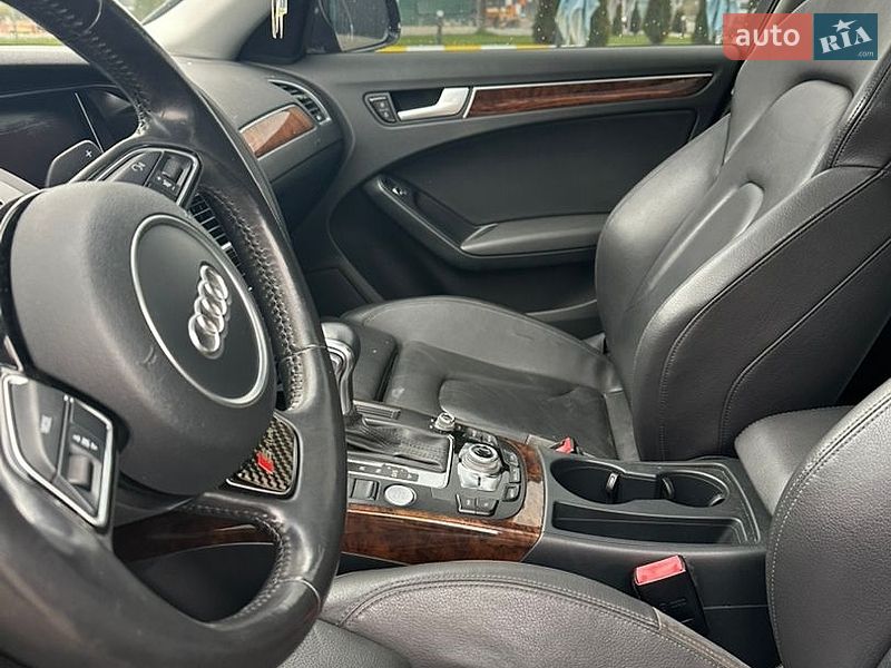 Седан Audi A4 2014 в Ирпене