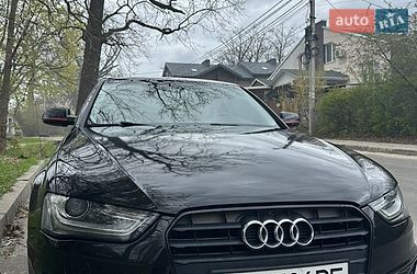 Седан Audi A4 2014 в Ирпене