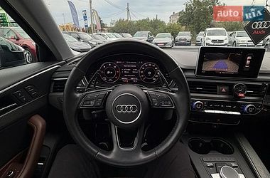 Седан Audi A4 2018 в Стрию