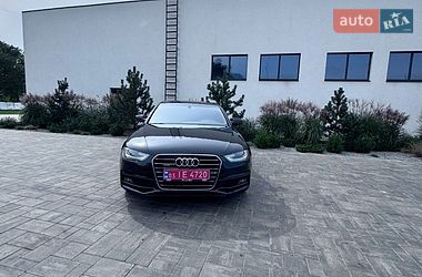 Седан Audi A4 2014 в Луцке