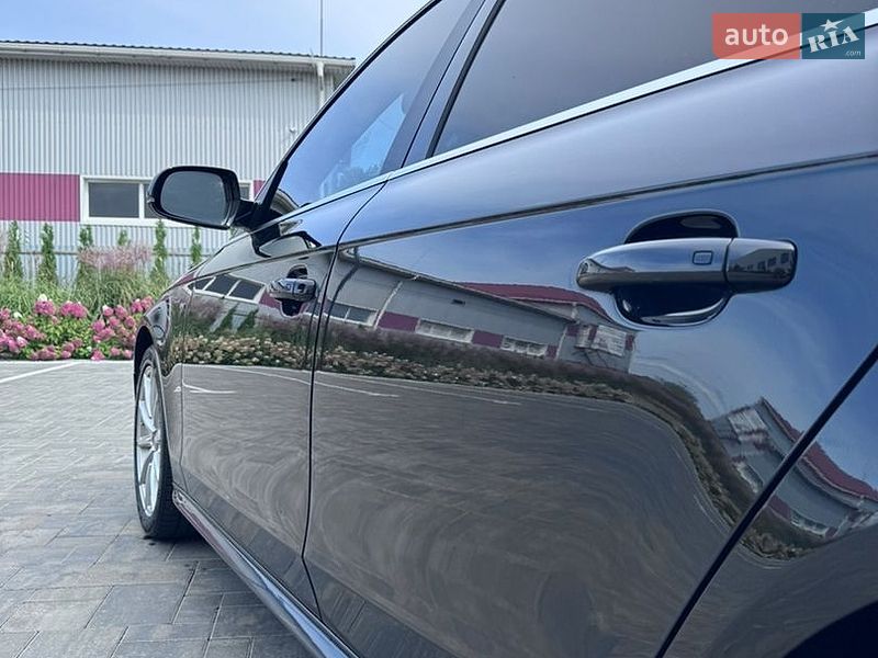 Седан Audi A4 2014 в Луцке