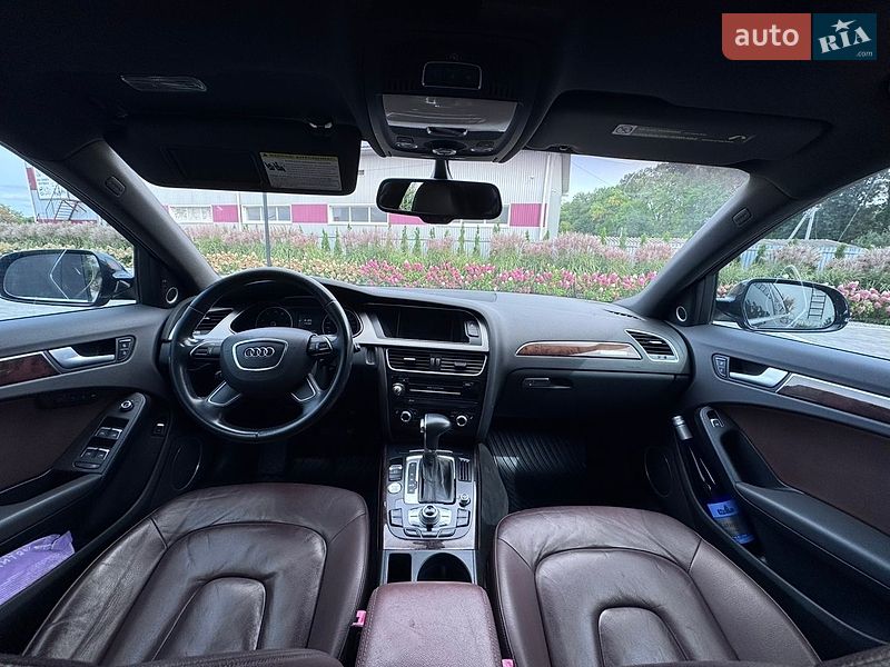 Седан Audi A4 2014 в Луцке