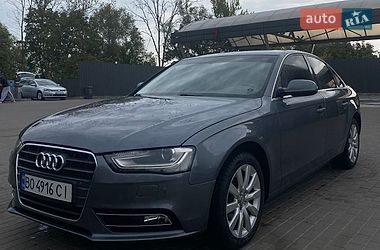 Седан Audi A4 2013 в Тернополе
