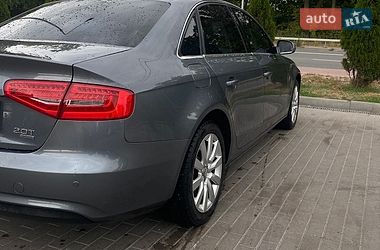 Седан Audi A4 2013 в Тернополі