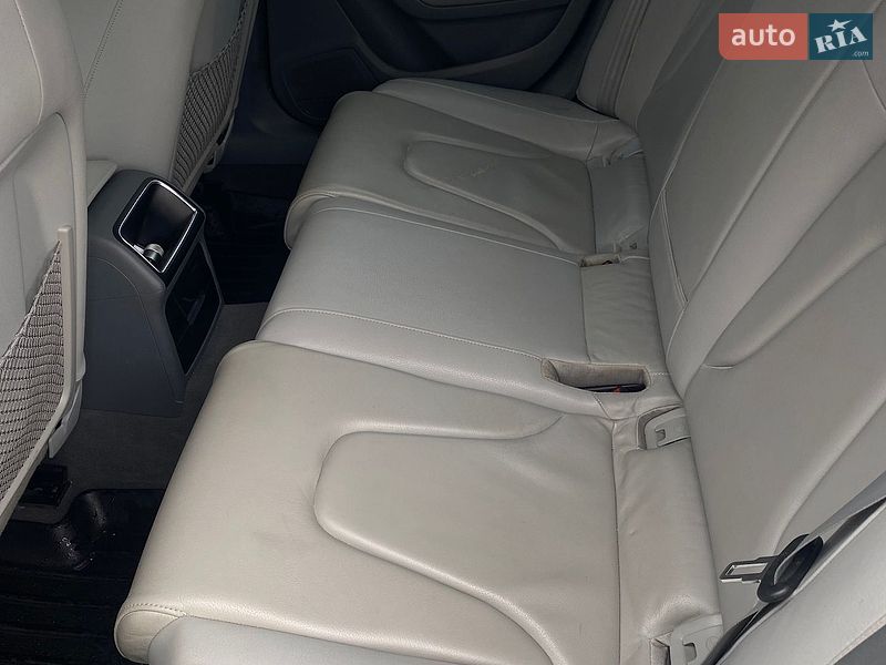 Седан Audi A4 2013 в Тернополі