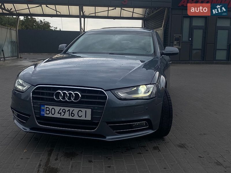 Седан Audi A4 2013 в Тернополі