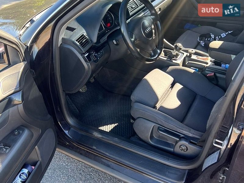 Седан Audi A4 2003 в Полтаве
