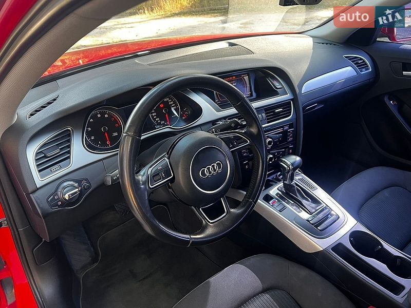 Седан Audi A4 2014 в Броварах