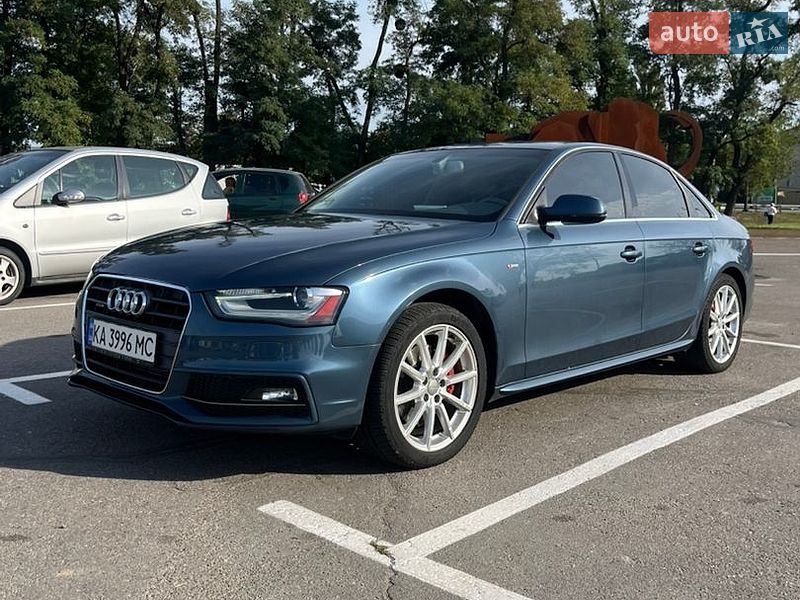 Седан Audi A4 2015 в Киеве