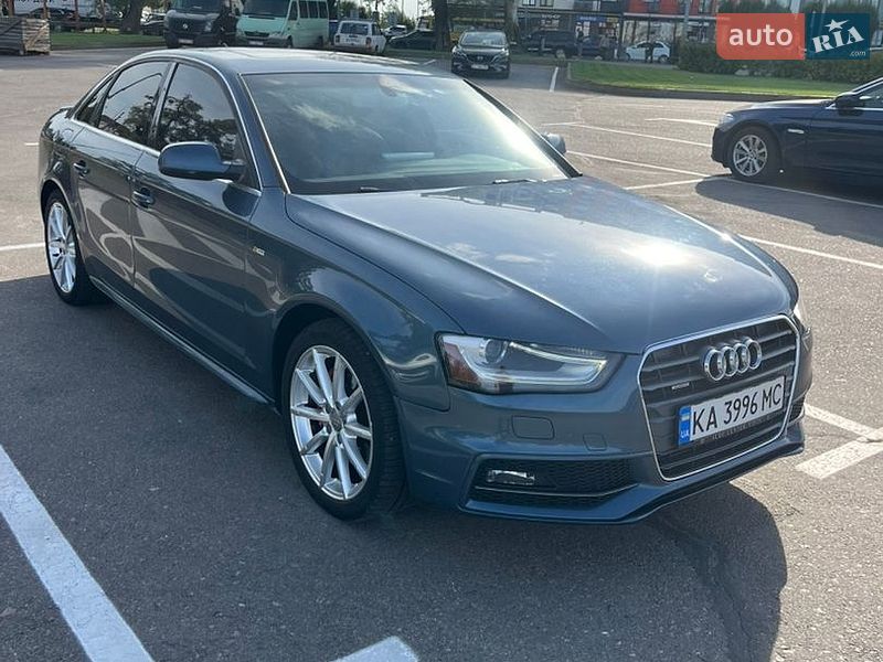 Седан Audi A4 2015 в Киеве