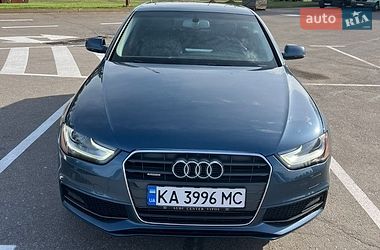 Седан Audi A4 2015 в Киеве