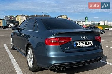 Седан Audi A4 2015 в Киеве