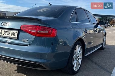 Седан Audi A4 2015 в Киеве