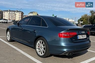 Седан Audi A4 2015 в Киеве