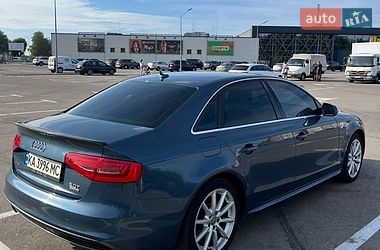 Седан Audi A4 2015 в Киеве
