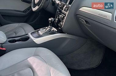 Седан Audi A4 2015 в Киеве