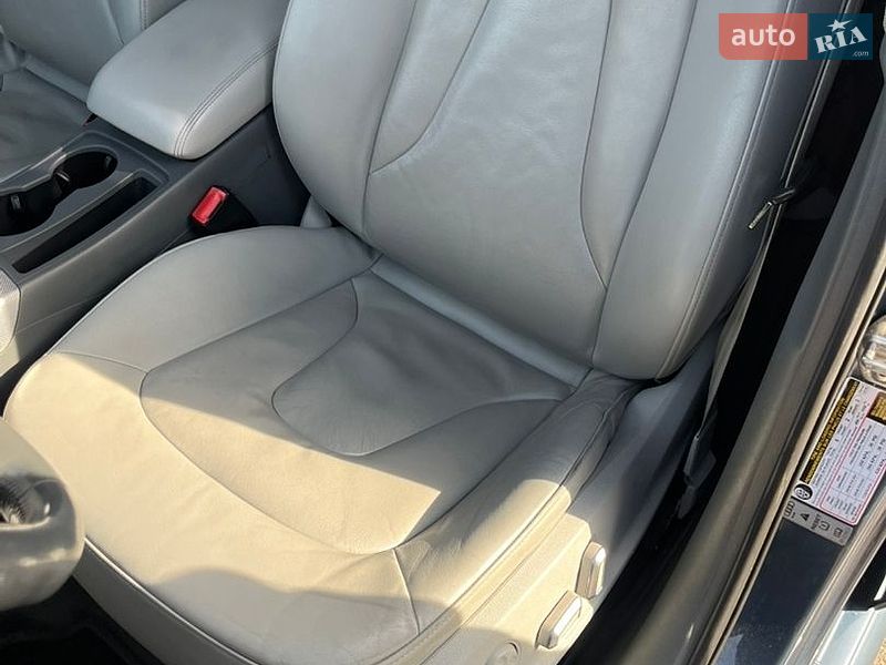 Седан Audi A4 2015 в Киеве