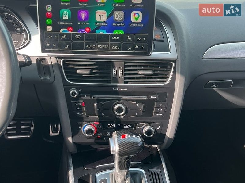 Седан Audi A4 2015 в Киеве