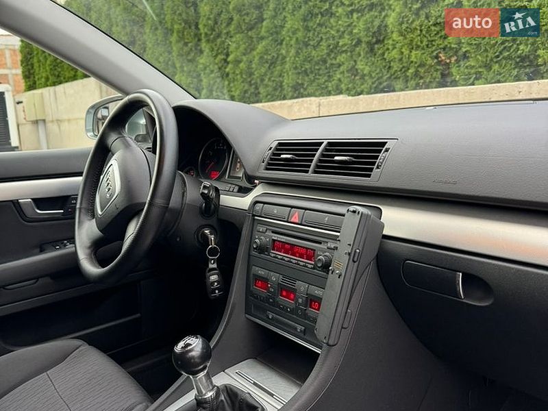 Универсал Audi A4 2005 в Ровно