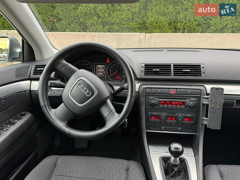 Универсал Audi A4 2005 в Ровно