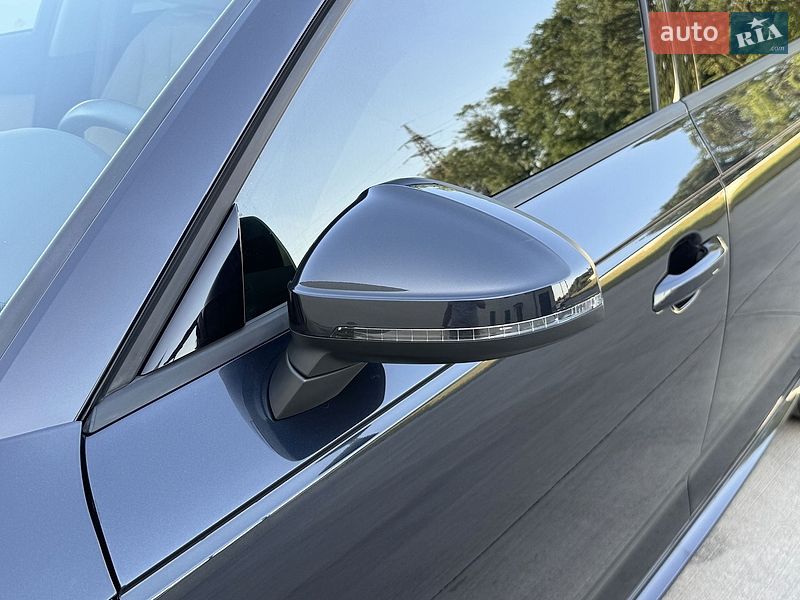 Седан Audi A4 2018 в Луцьку