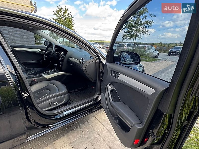 Седан Audi A4 2012 в Ірпені