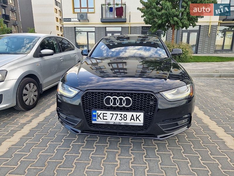 Седан Audi A4 2012 в Ірпені