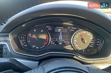 Универсал Audi A4 2018 в Киеве