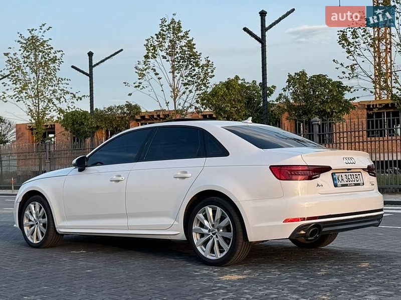 Седан Audi A4 2018 в Одессе
