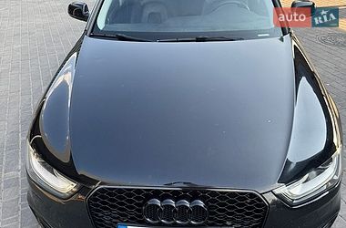 Седан Audi A4 2014 в Вознесенске