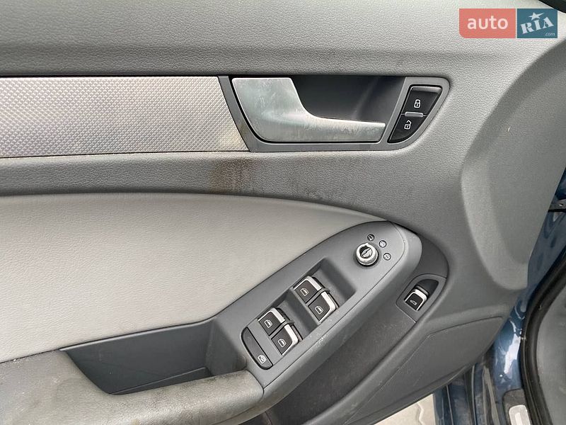 Седан Audi A4 2015 в Львові фото 17 Седан Audi A4 2015 в Львові