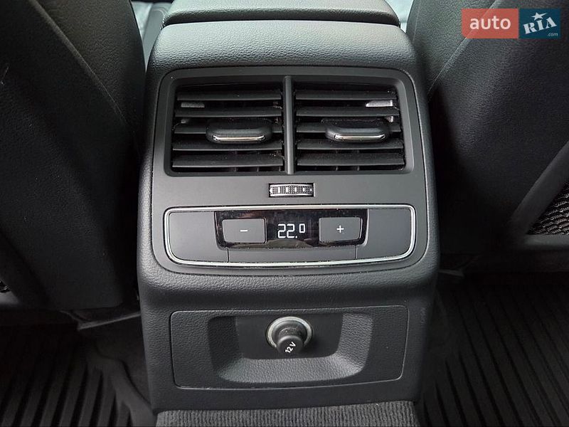 Универсал Audi A4 2019 в Хмельницком