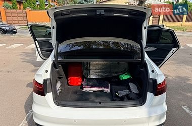 Седан Audi A4 2021 в Харькове