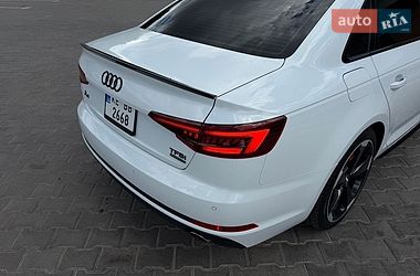 Седан Audi A4 2018 в Кривому Розі