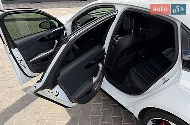 Седан Audi A4 2018 в Кривому Розі