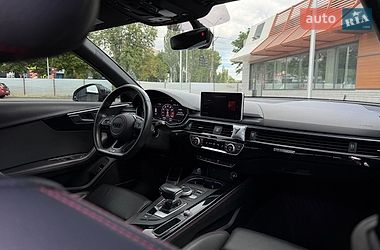 Седан Audi A4 2018 в Кривому Розі
