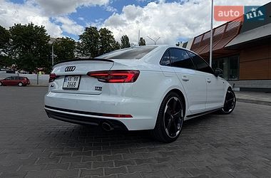Седан Audi A4 2018 в Кривому Розі