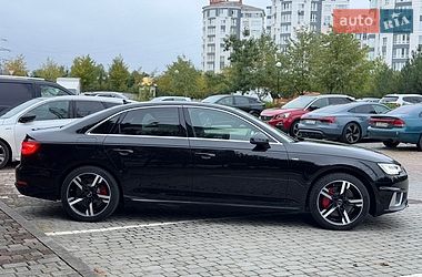 Седан Audi A4 2017 в Івано-Франківську