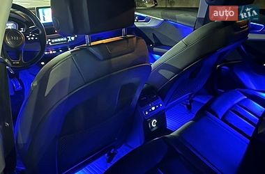 Седан Audi A4 2015 в Києві