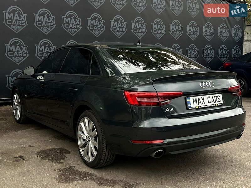 Седан Audi A4 2016 в Києві