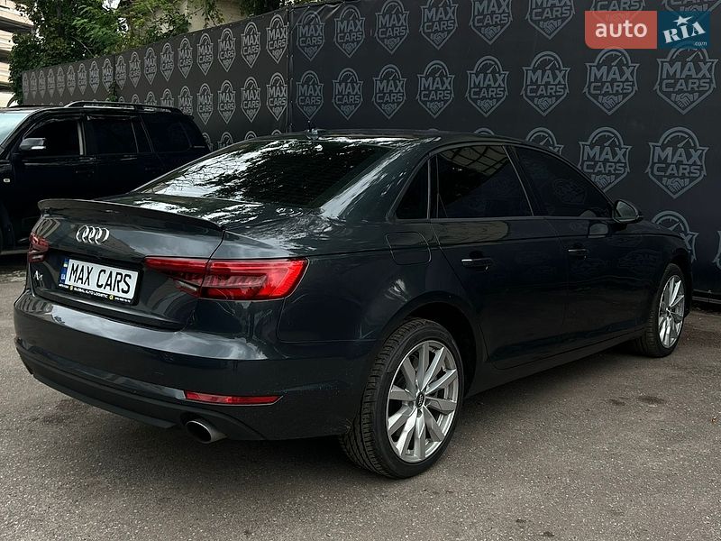 Седан Audi A4 2016 в Києві