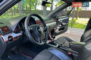 Универсал Audi A4 2002 в Чернигове
