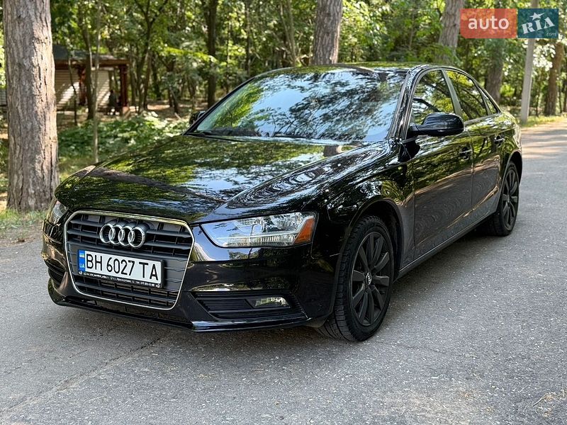 Седан Audi A4 2014 в Одессе