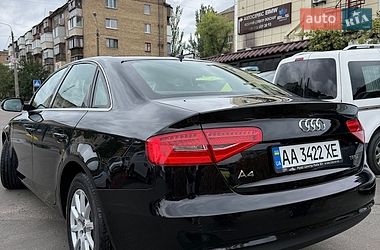 Седан Audi A4 2012 в Києві