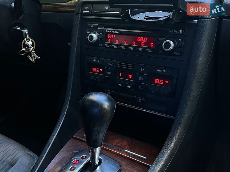 Седан Audi A4 2006 в Болехові