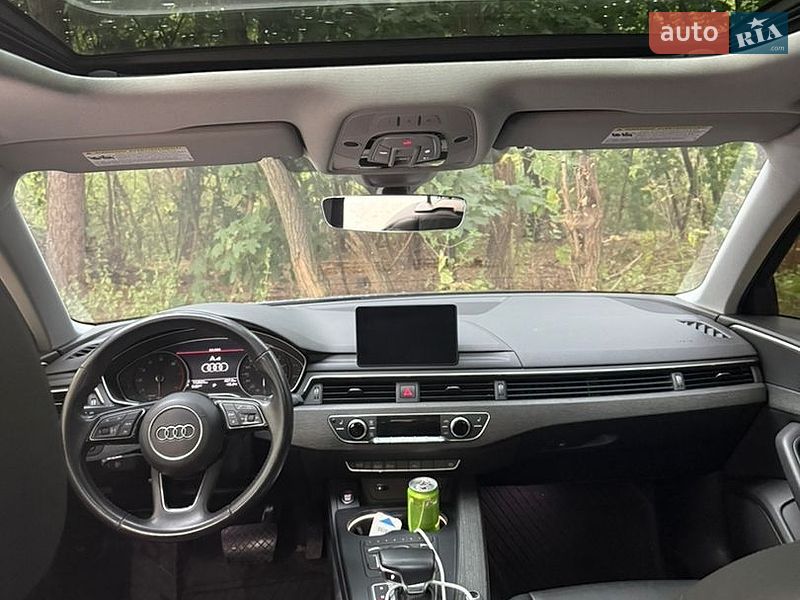 Седан Audi A4 2019 в Києві