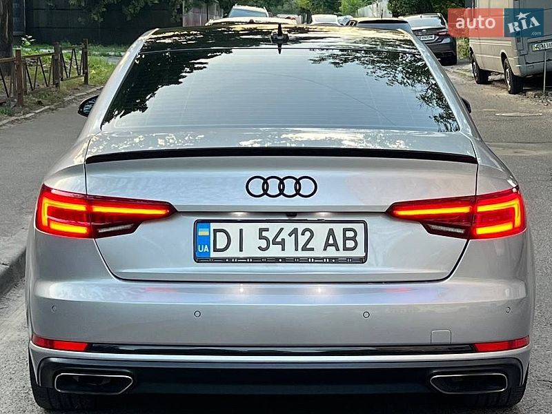 Седан Audi A4 2019 в Києві