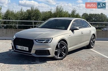Седан Audi A4 2016 в Киеве