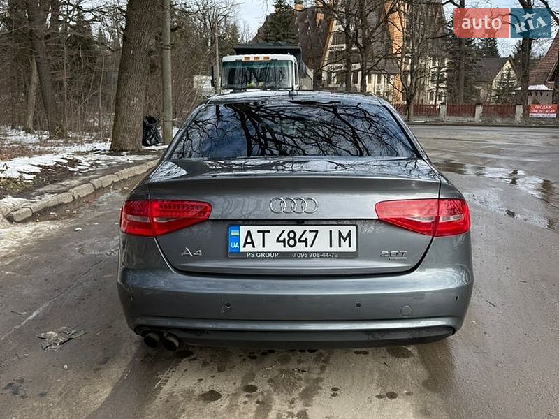 Седан Audi A4 2012 в Трускавці